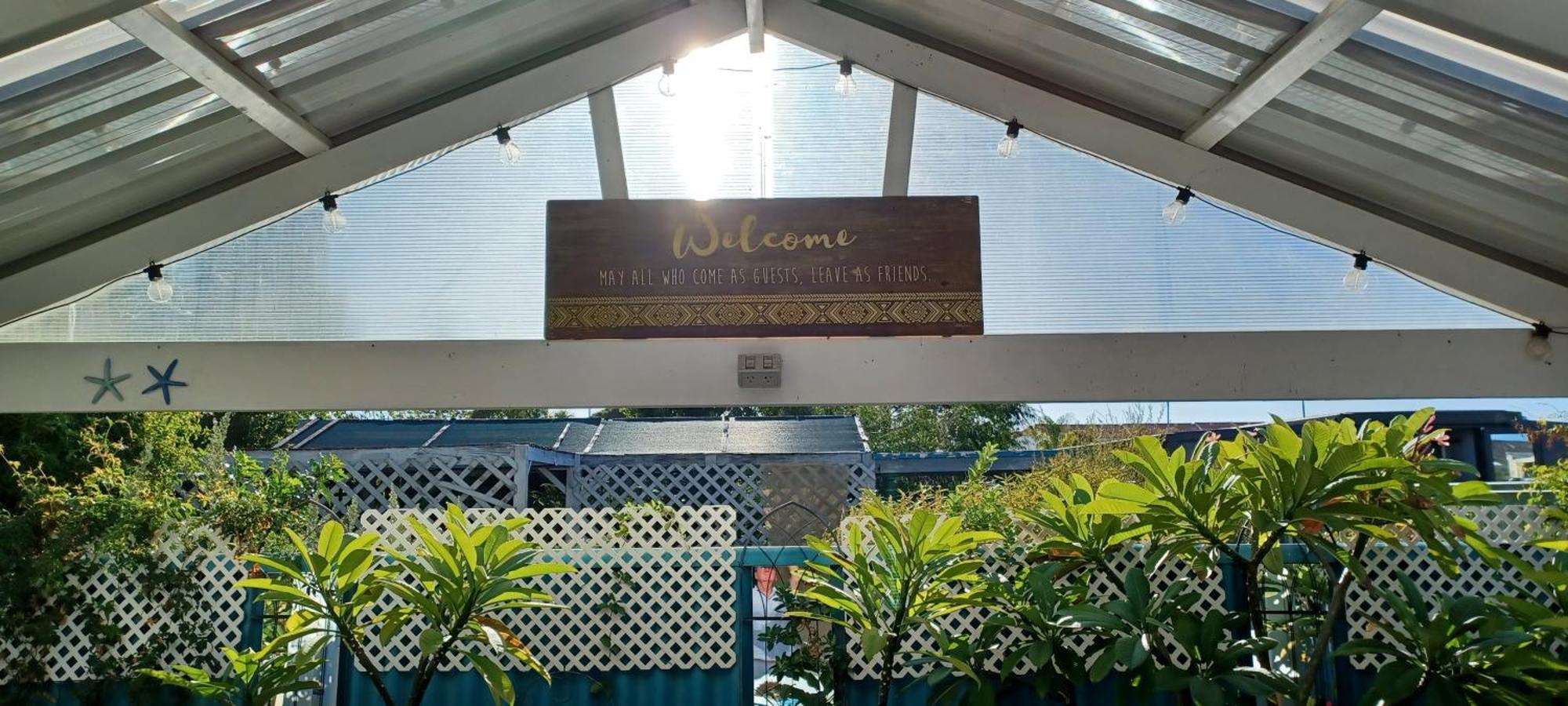 Palm Beach Guest House Rockingham Exterior photo